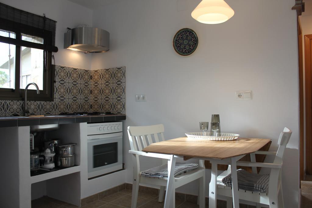 El Nispero Dulce Bed & Breakfast Alcaucín Екстериор снимка