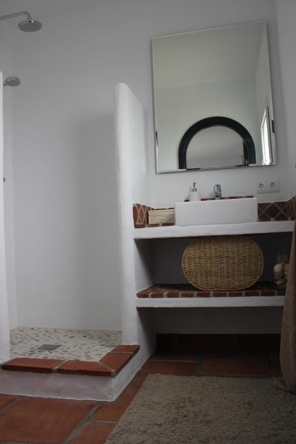 El Nispero Dulce Bed & Breakfast Alcaucín Екстериор снимка